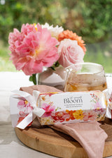 Blooming Tea Christmas Crackers